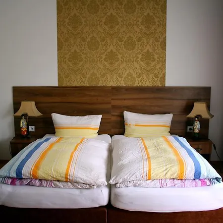 Zur Heidquelle Hotel BRE