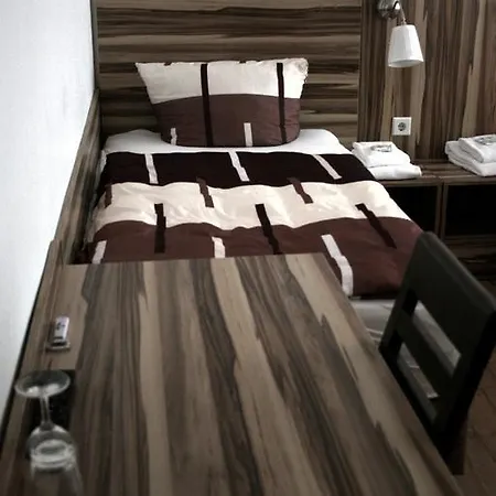 Zur Heidquelle Hotel