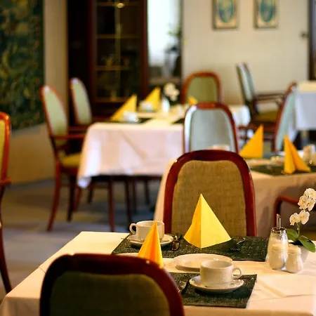 Zur Heidquelle Hotel 3*