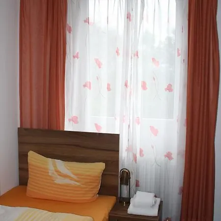 Zur Heidquelle Hotel BRE